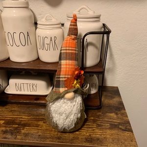 Fall gnome